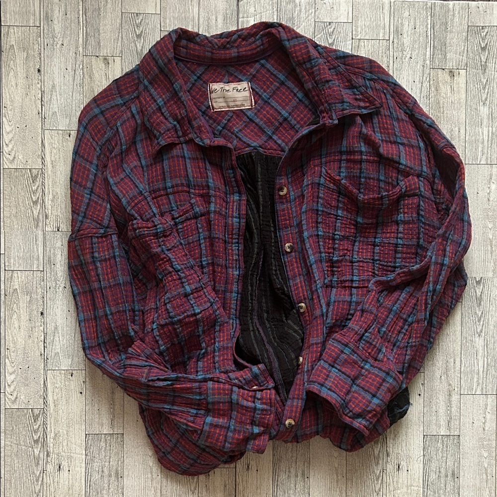 Free People Red and Blue Plaid Button-Down Shirt 
Extra baggy. Could fit 2xl.